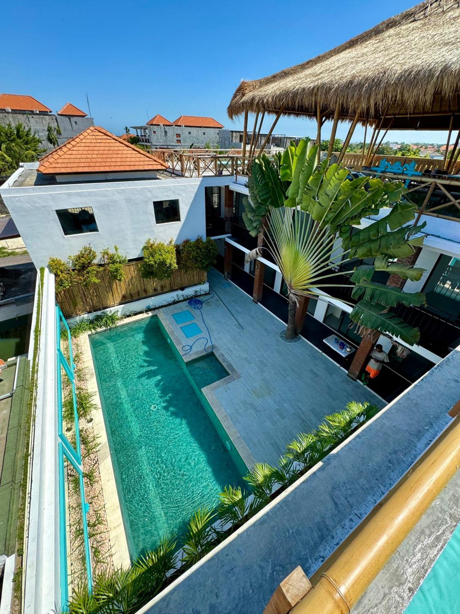 Canggu Central Hostel Экстерьер фото